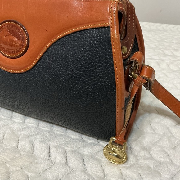 Dooney & Bourke Black and Tan Crossbody Bag - Picture 5 of 15
